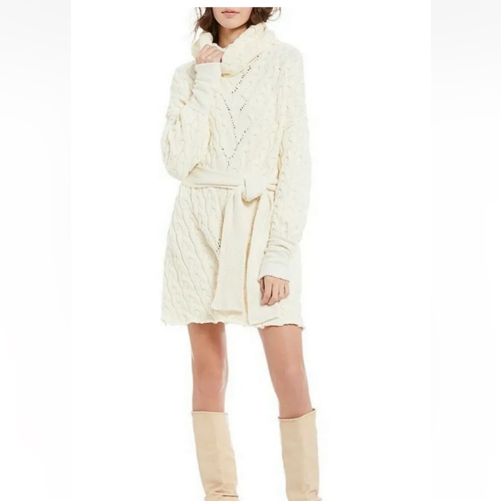 EUC Free People cable knit cowl neck dress, sz L​